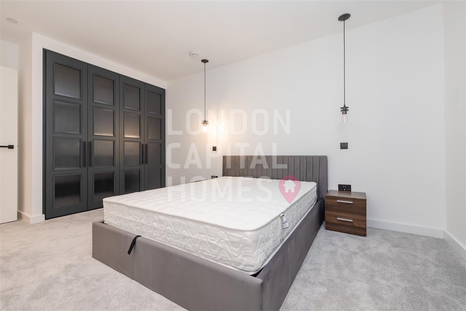 1 Merino Gardens, London